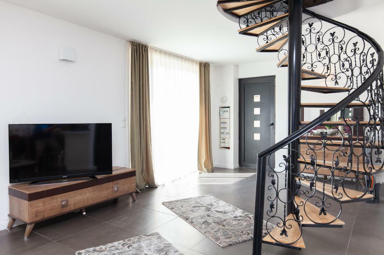 Residence D'Azur Riou คานส์ ภายนอก รูปภาพ