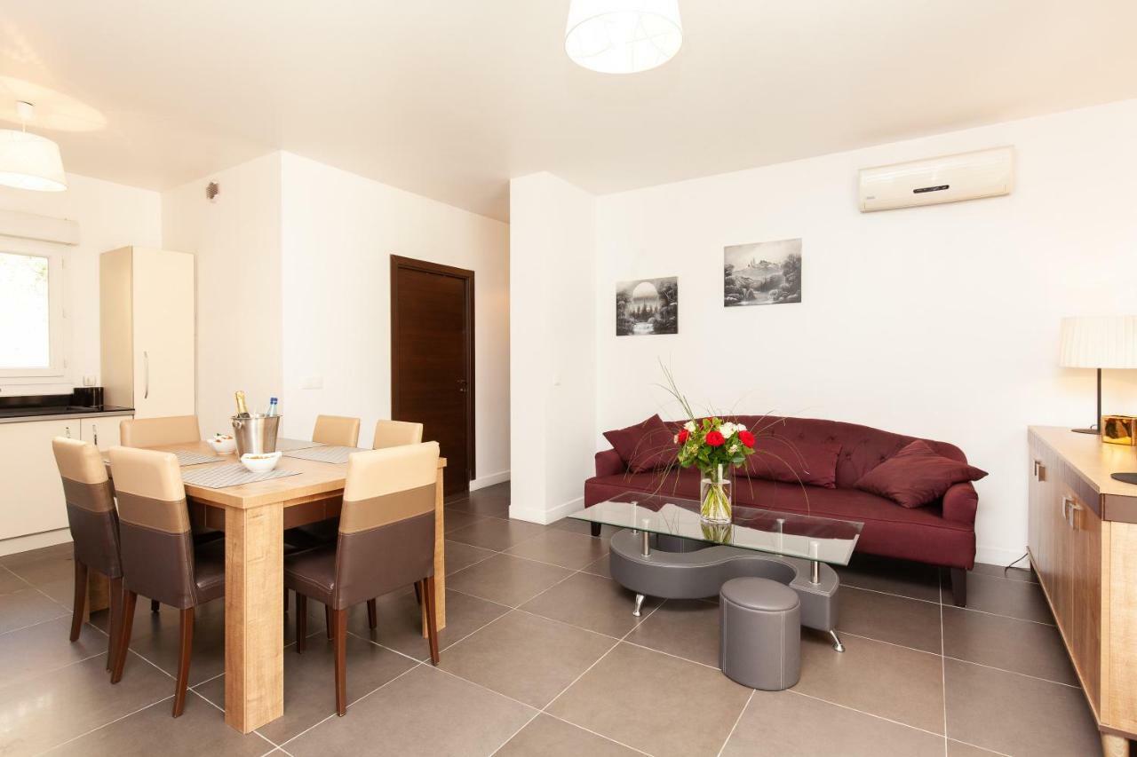 Residence D'Azur Riou คานส์ ภายนอก รูปภาพ