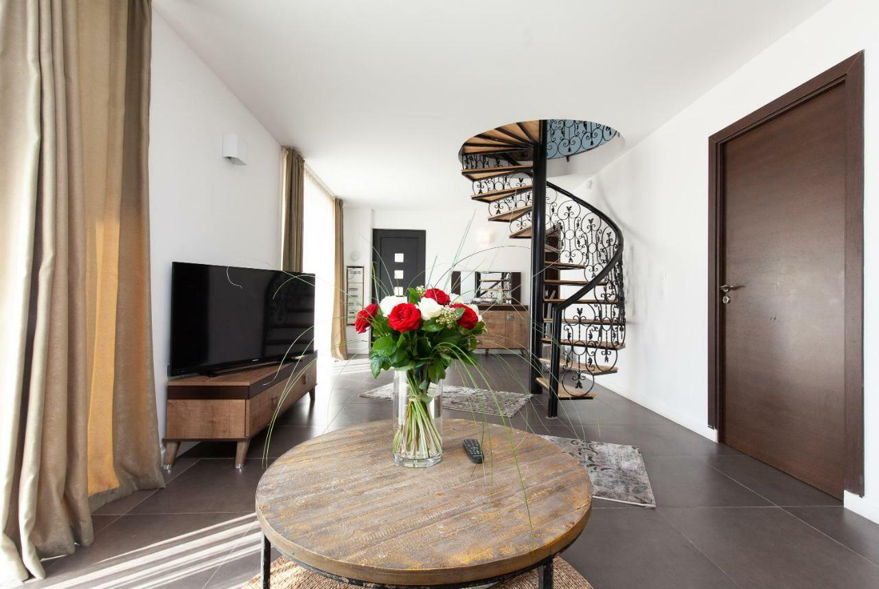 Residence D'Azur Riou คานส์ ภายนอก รูปภาพ