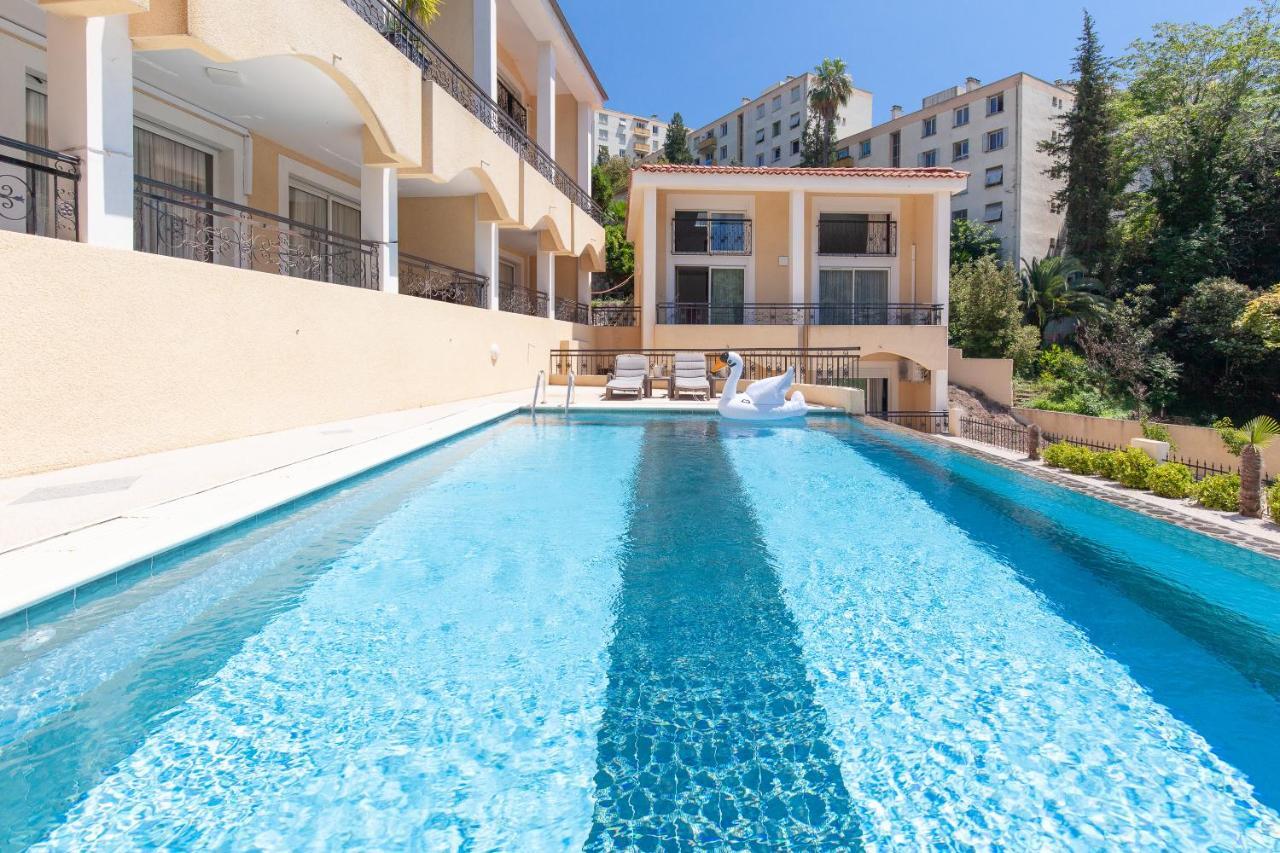Residence D'Azur Riou คานส์ ภายนอก รูปภาพ